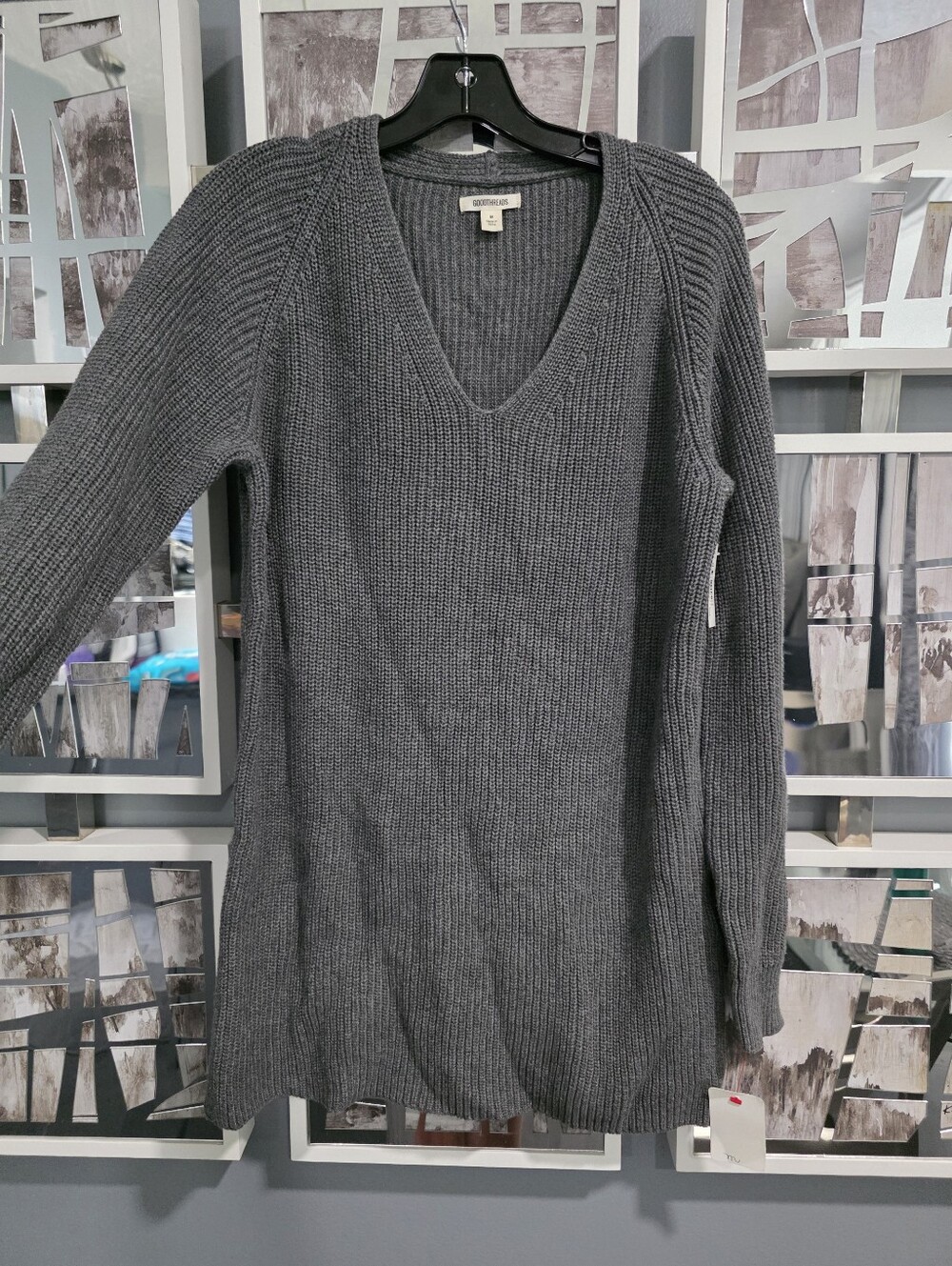 Goodthreads Gray Ribbed V-Neck Sweater